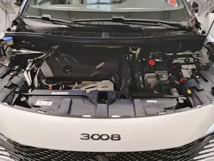 Photo 26 Peugeot 3008  Hybrid 225 e-EAT8