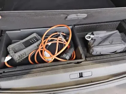 Photo 16 Peugeot 3008  Hybrid 225 e-EAT8