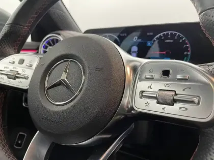 Photo 26 Mercedes CLA  Coupé 250 e 8G-DCT