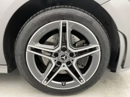 Photo 12 Mercedes CLA  Coupé 250 e 8G-DCT