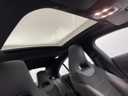 Photo 23 Mercedes CLA  Coupé 250 e 8G-DCT