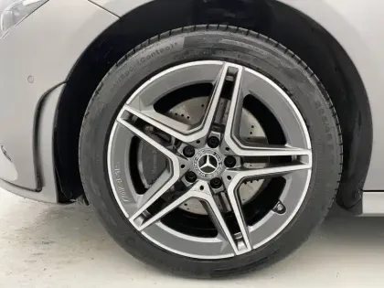 Photo 17 Mercedes CLA  Coupé 250 e 8G-DCT