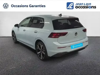 Photo 10 Volkswagen Golf  1.5 eHybrid 204 DSG6