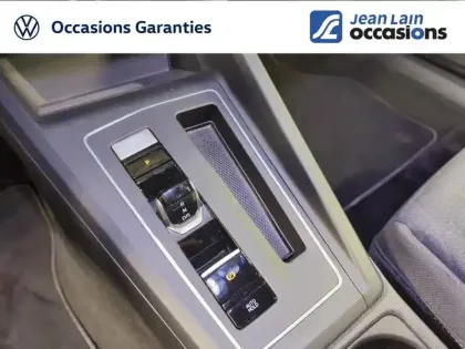 Photo 15 Volkswagen Golf  1.5 eHybrid 204 DSG6