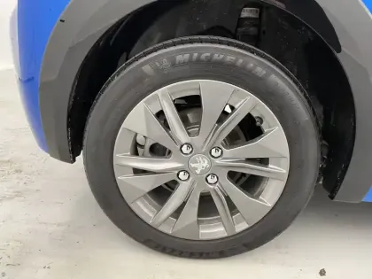 Photo 36 Peugeot 208  Electrique 50 kWh 136ch