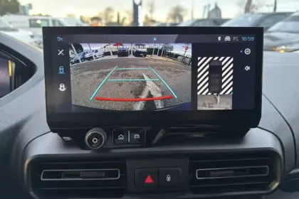 Photo 20 Peugeot Partner  FOURGON M DIESEL 130 CH AUTOMATIQUE