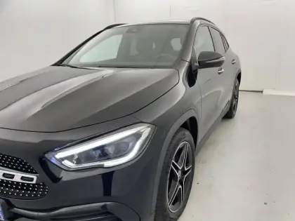 Photo 32 Mercedes GLA  250 e 8G-DCT