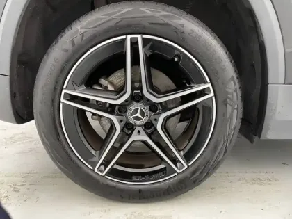 Photo 17 Mercedes GLA  250 e 8G-DCT