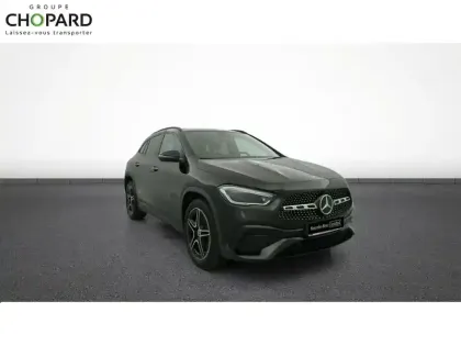 Photo 11 Mercedes GLA  250 e 8G-DCT