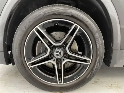 Photo 18 Mercedes GLA  250 e 8G-DCT