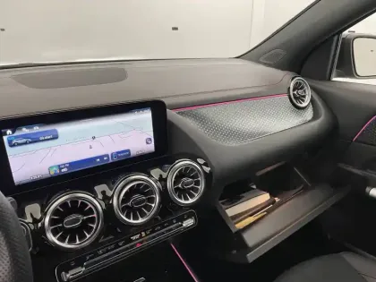 Photo 25 Mercedes EQA  250+