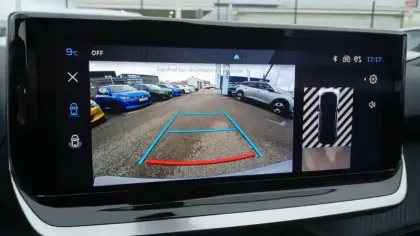 Photo 19 Peugeot 2008  PureTech 130 S&S EAT8