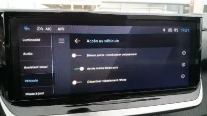 Photo 28 Peugeot 2008  PureTech 130 S&S EAT8