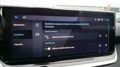 Photo 21 Peugeot 2008  PureTech 130 S&S EAT8