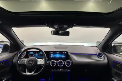 Photo 33 Mercedes GLA  250 e 8G-DCT