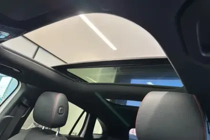 Photo 12 Mercedes GLA  250 e 8G-DCT