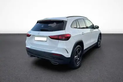 Photo 5 Mercedes GLA  250 e 8G-DCT