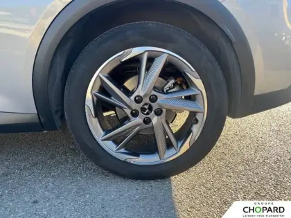 Photo 11 DS DS 7 DS7 Crossback Hybride E-Tense 300 EAT8 4x4