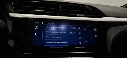 Photo 22 Opel Corsa  1.2 Turbo Hybrid 110 ch e-DCT6