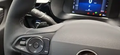 Photo 25 Opel Corsa  1.2 Turbo Hybrid 110 ch e-DCT6