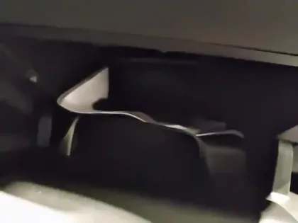 Photo 27 Peugeot 2008  PureTech 100 S&S BVM6