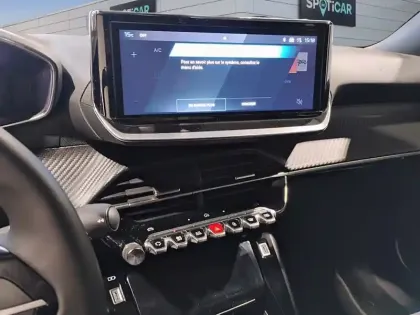 Photo 15 Peugeot 2008  PureTech 100 S&S BVM6