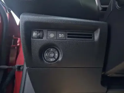 Photo 28 Citroën C4 e- 136 ch Automatique