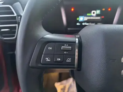 Photo 22 Citroën C4 e- 136 ch Automatique