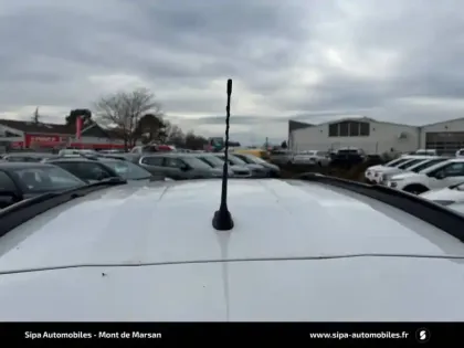 Photo 26 Citroën C3  Turbo 100 ch BVM6