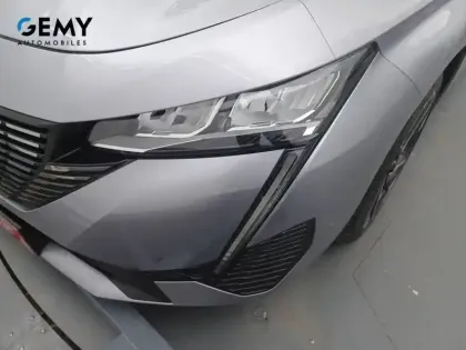 Photo 15 Peugeot 308  BlueHDi 130ch S&S EAT8