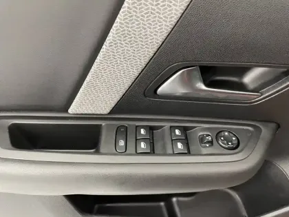 Photo 31 Citroën C4  PureTech 130 S&S BVM6