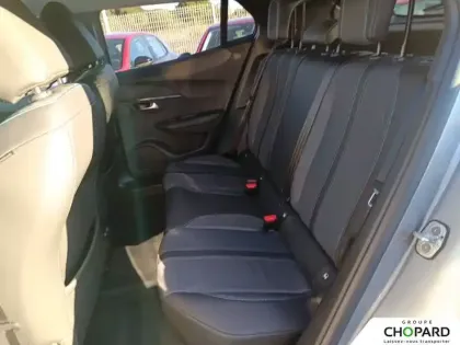 Photo 17 Peugeot 2008  PureTech 130 S&S EAT8