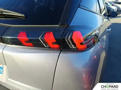 Photo 23 Peugeot 2008  PureTech 130 S&S EAT8