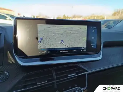 Photo 13 Peugeot 2008  PureTech 130 S&S EAT8