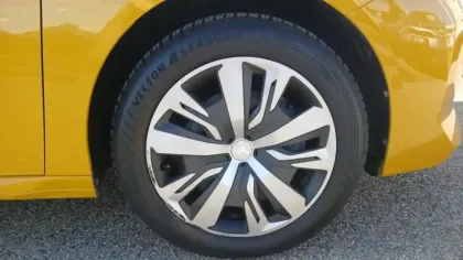 Photo 14 Peugeot 208  PureTech 100 S&S BVM6