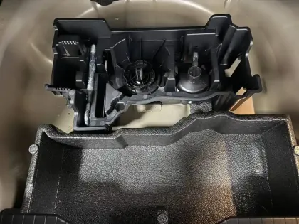 Photo 7 Peugeot 2008  Hybrid 136 e-DCS6