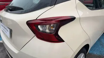 Photo 27 Nissan Micra  IG-T 92