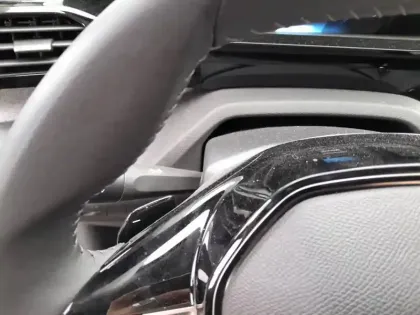 Photo 14 Peugeot 308  BlueHDi 130ch S&S EAT8