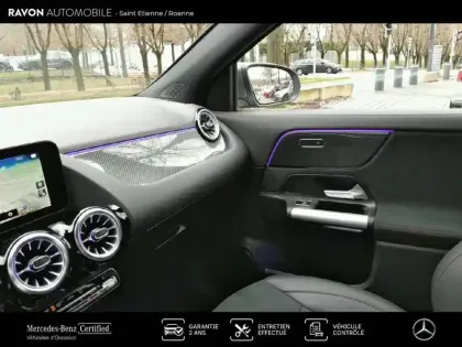 Photo 22 Mercedes GLA  200 d 8G-DCT