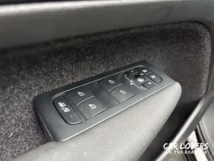 Photo 19 Volvo Xc40  Recharge 231 ch 1EDT