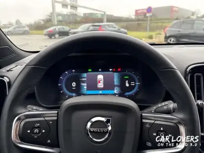 Photo 10 Volvo Xc40  Recharge 231 ch 1EDT