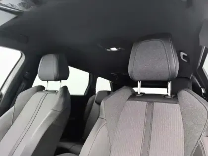 Photo 24 Peugeot 5008  PureTech 130ch S&S EAT8