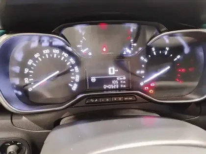 Photo 15 Citroën C3 Gén. III Ph2 Shine 5