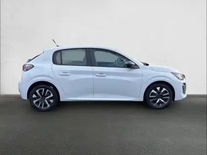 Photo 49 Peugeot 208  Hybrid 110 e-DCS6