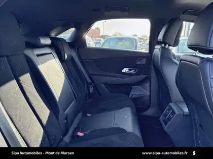 Photo 27 DS Ds 7 DS7 Crossback Hybride E-Tense 225 EAT8