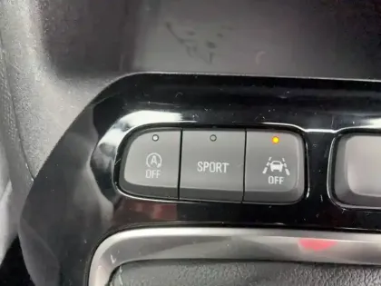 Photo 23 Opel Corsa  1.2 Turbo 100 ch BVM6