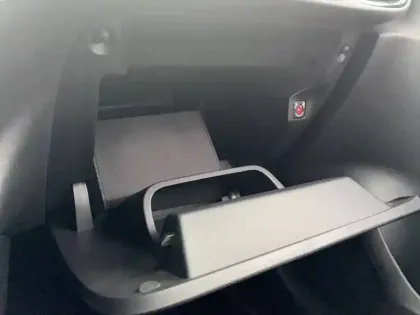 Photo 31 Opel Corsa  1.2 Turbo 100 ch BVM6