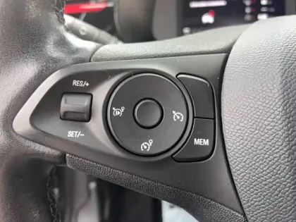 Photo 12 Opel Corsa  1.2 Turbo 100 ch BVM6