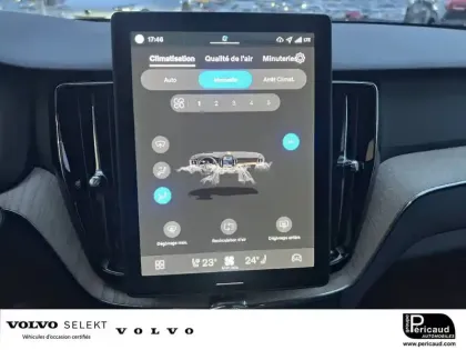 Photo 14 Volvo Xc60  T6 AWD Hybride rechargeable 253 ch+145 ch Geartronic 8