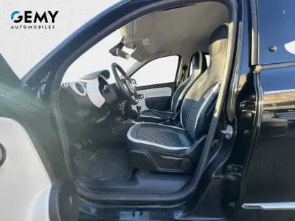 Photo 24 Renault Twingo  III TCe 95